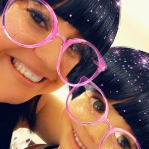 Meet your Posher, Lacey